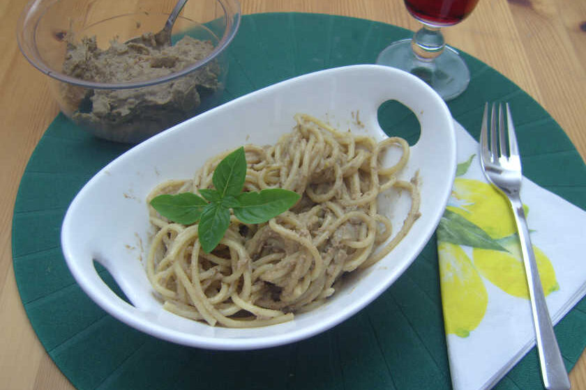 Auberginen Pesto