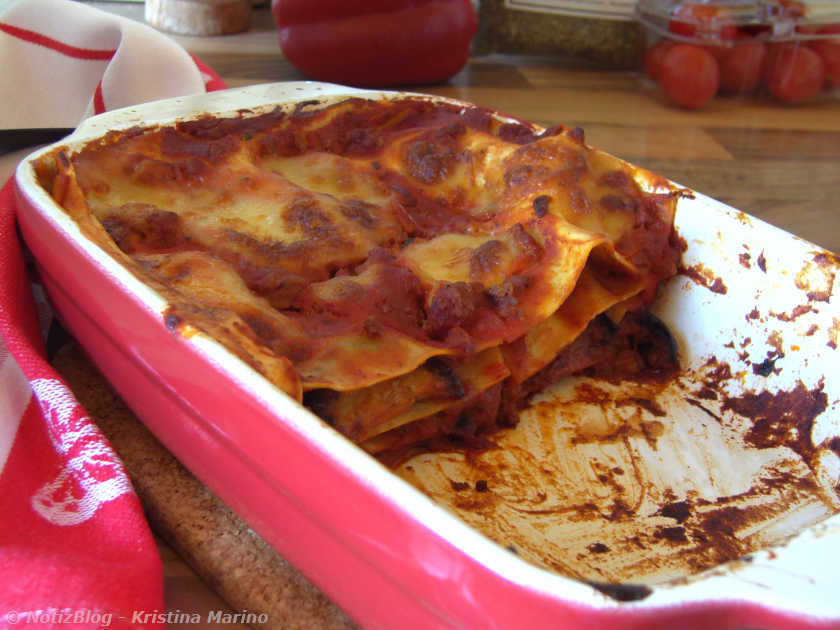 Lasagne mit Auberginen in der Form