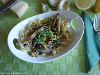 Pasta mit Austernpilzen und Zitronentagliatelle