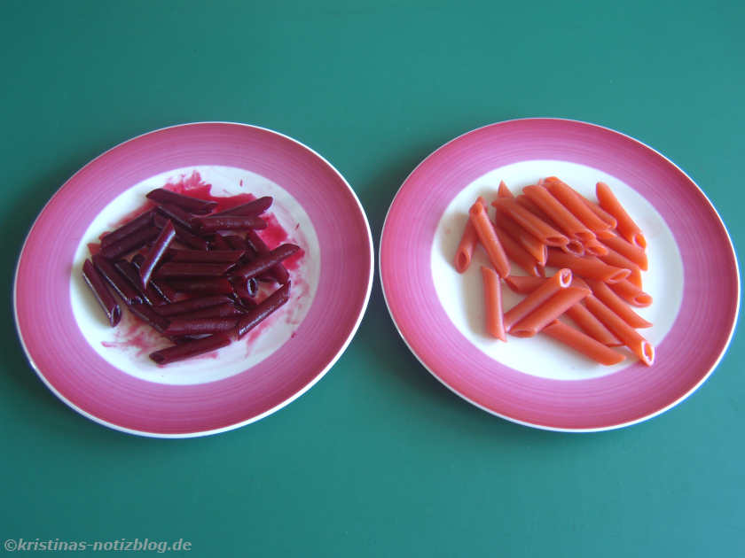 Vergleich rot gefärbte Penne