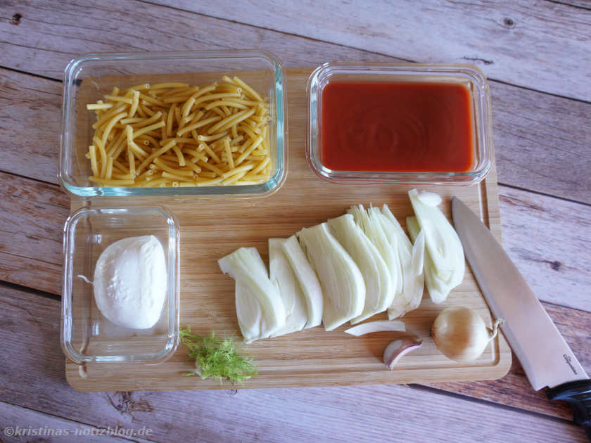 Zutaten für Auflauf mit Tomaten und Fenchel