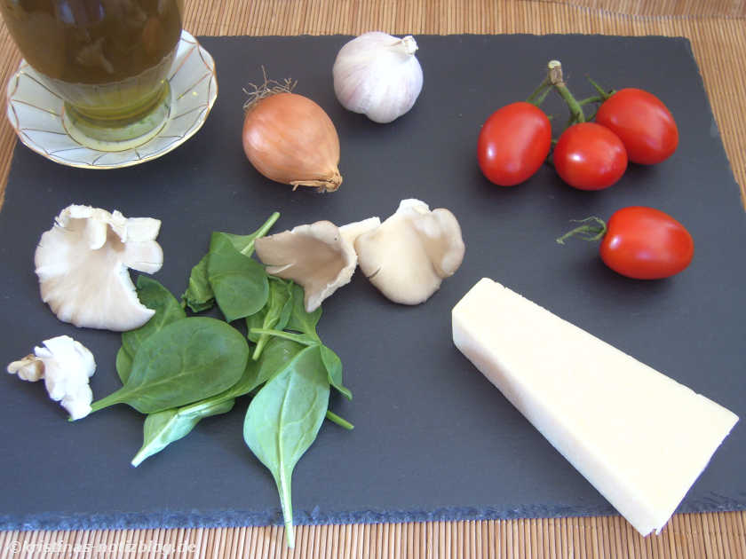 Zutaten für Pasta mit Austernpilzen